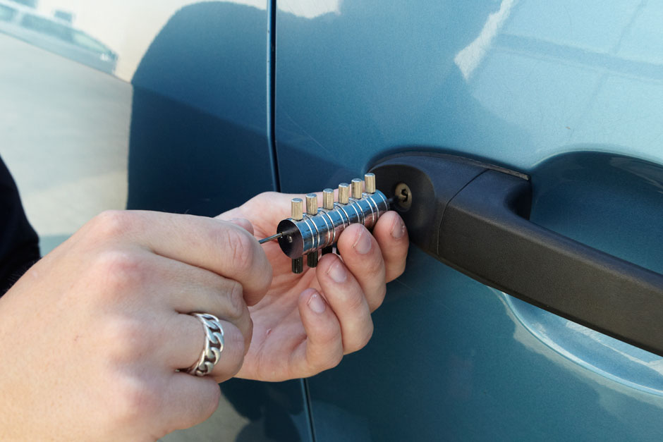 Automotive Locksmith Services